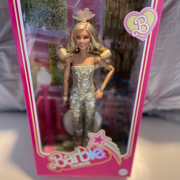 Collectible Barbie Movie Margo Robbie 2023 Disco Doll! NIB - Picture 3 of 7